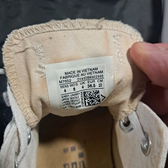 Converse Unisex All Star Chuck Taylors Low Top - Picture 4 of 6